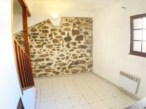 A VENDRE maison de village 13105