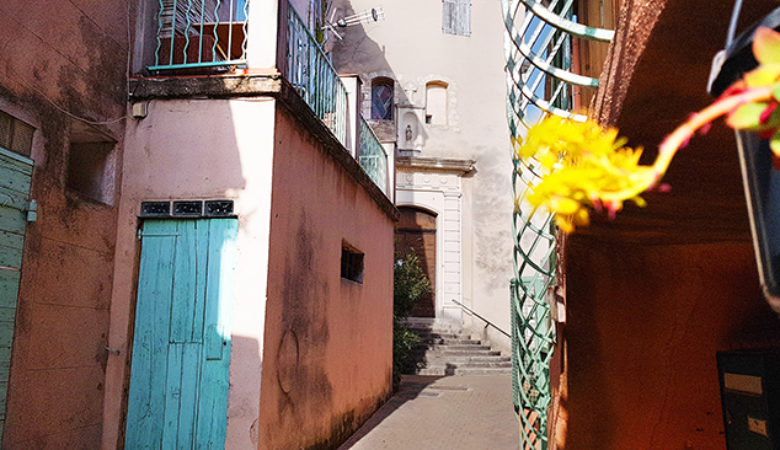 rue de l'eglise 13480 cabriès