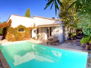 a vendre bouc bel air 13320 villa piscine